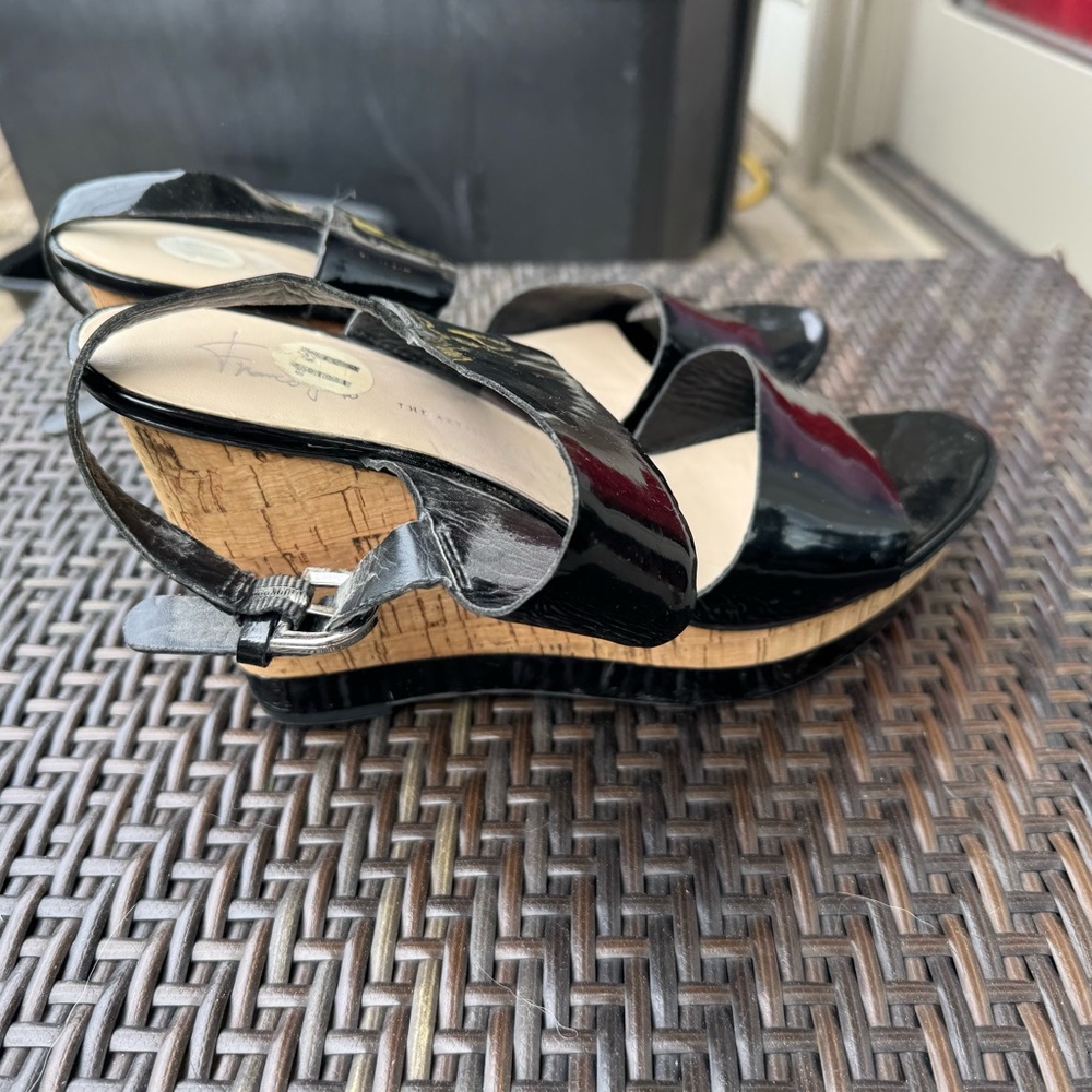 Black Patent Leather Wedge Sandals Franco Sarto size 10